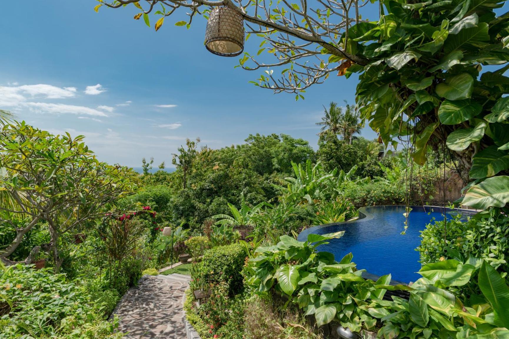 Alamanda Lovina Resort Exterior foto